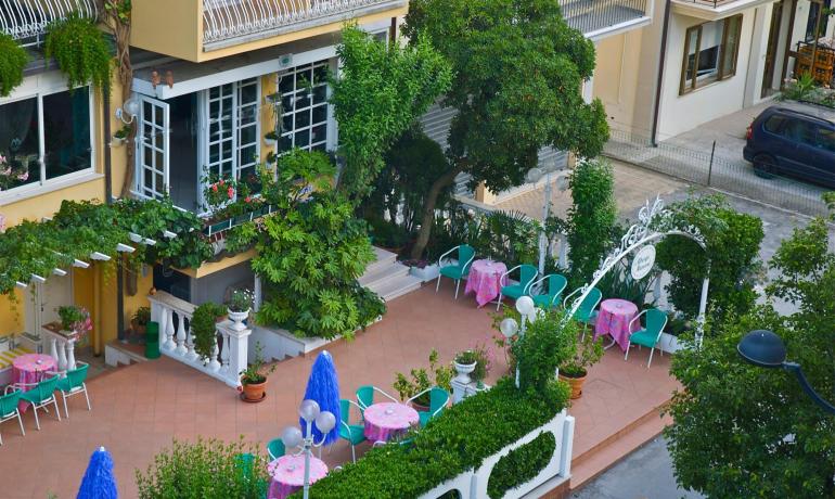 hotelmarconicattolica fr offre-voyages-en-famille-hotel-cattolica 009