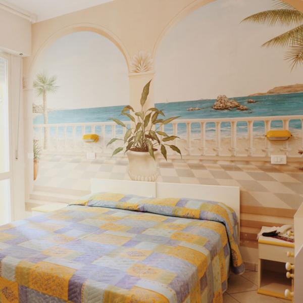 hotelmarconicattolica fr chambres 021